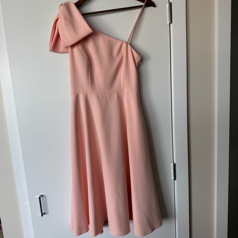 NWOT Gal Meets Glam Yvonne Dress - Pink - Size 6